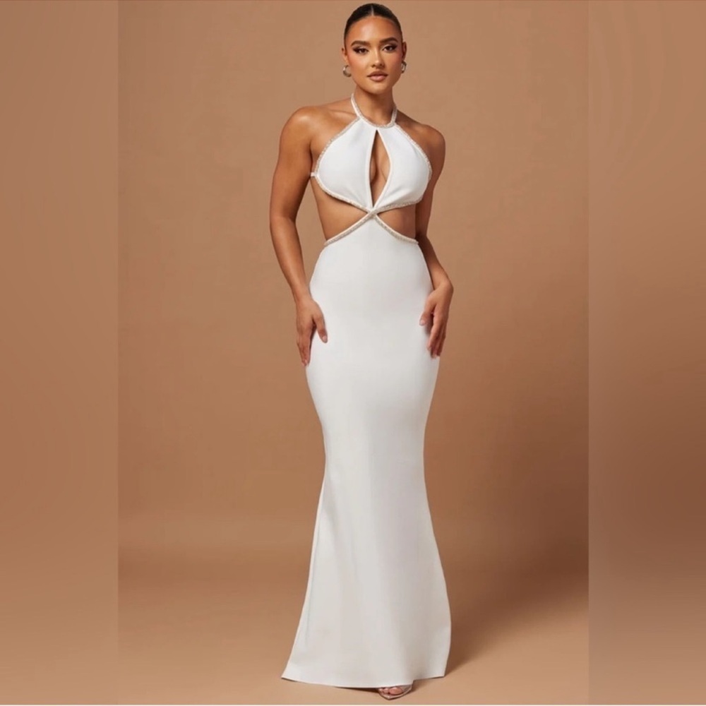 New NWT Fashion Nova Vivica Embellished Maxi Dress in White Size XL - Picture 3 of 6